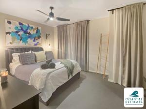 Mani Manor - Coastal Retreat - Linen Included