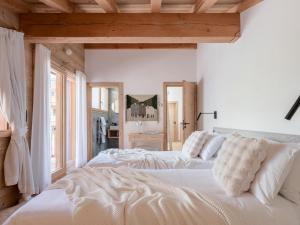 Villas Chalet avec piscine et vue panoramique : photos des chambres
