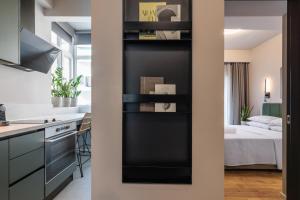 TWO ENTIRE APARTMENTS LIV Luxury Central C-D