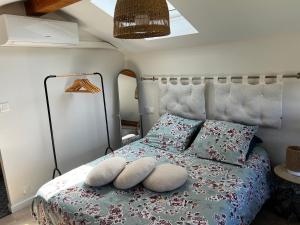 Maisons de vacances Gite cosy entre mer et montagnes : photos des chambres