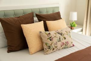 Trendy 2bhk Apartment near BKC