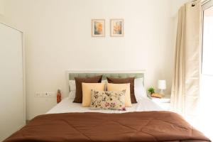 Trendy 2bhk Apartment near BKC