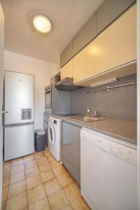 Appartements Char - Piscine - Parking - VCA : photos des chambres