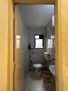 lovely room in koregaonpark 201