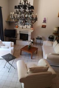 Maisons de vacances Domaine en Provence Gite la Ferrandiere : photos des chambres