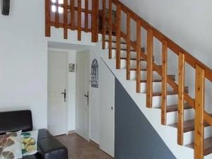 Villas Maison confortable avec jardin a Quinson - FR-1-822-2 : photos des chambres
