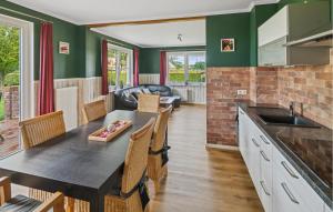 4 Bedroom Awesome Home In Osteel