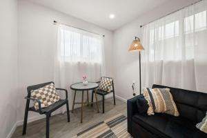 Hale Hideaway 2BR 1BA