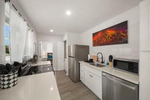 Hale Hideaway 2BR 1BA