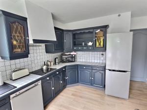 Maisons de vacances Maison de charme 4ch Jacuzzi : photos des chambres