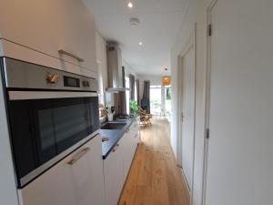 Gezellig Chalet midden in Zeeland VP044