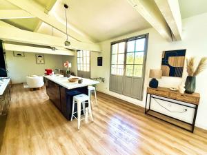 Appartements Loft T3 Lumineux - Auch Centre : Appartement 2 Chambres - Vue sur Eau
