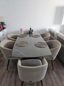 Splendid sea view, great location!