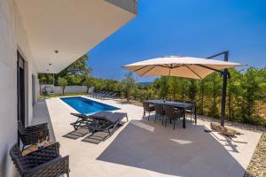 Villa JANA with private pool