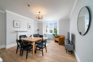 Modern Flats in Fitzrovia - Steps from Oxford St, Soho and London Top Sights