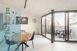 Luxury Elegant Penthouse 2 Bedrooms, 2 Bathrooms