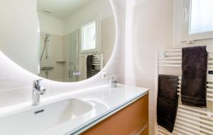 Maisons de vacances Charmante Maison Proche Plage : photos des chambres