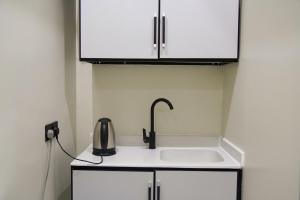 Studio cozy self check in