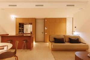 Bravissimo Vivaldi 2B, Monthly Apartment