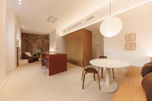 Bravissimo Vivaldi 3C, Monthly Apartment