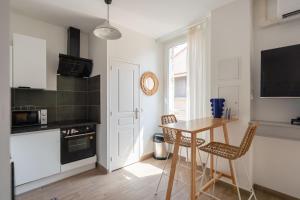 Appartements Bandol - Appartement Corneille : photos des chambres