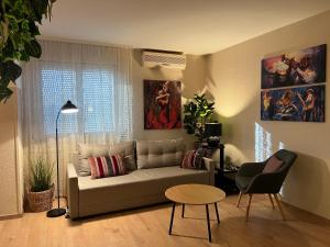 R&R apartment Medak 3