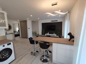 Appartements Appartement proche mer, climatise, netflix : photos des chambres