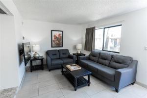 209 Fully Furnished 1BR Suite-Prime Location