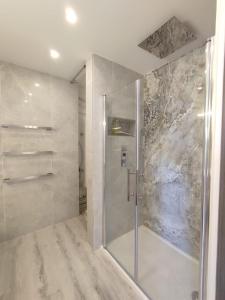 Appartements Appartement proche mer, climatise, netflix : photos des chambres