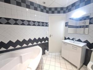 Appartements Le Delacroix #Parking : photos des chambres