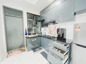 PLATINO Kids Friendly, 3BR Family Suite, Next to Paradigm Mall Escape JB,
