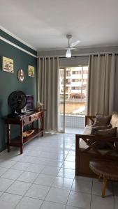 Condomínio Familiar com apartamento a 150 metros do mar em área nobre da Praia Grande em Ubatuba