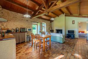 Villas Gite le Cellier : photos des chambres