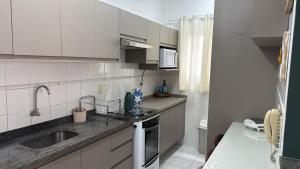 Condomínio Familiar com apartamento a 150 metros do mar em área nobre da Praia Grande em Ubatuba