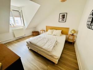 Appartements Le Duplex Franciade, centre-ville, parking, 2 chambres : photos des chambres
