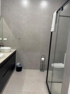 Urban Pause - Doreen