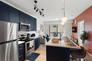 W318 Chic & Luxury 1Bd Condo In Downtown Minneapolis, Minutes From Minneapolis Convention Center & US Bank Arena