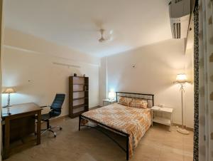 Golden Hour Hideaway