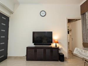 Golden Hour Hideaway