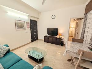 Golden Hour Hideaway