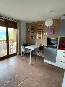 Appartements Appt T3 rez de chaussee - logement entier - entree independante : photos des chambres