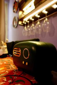 Aesthetic 2BHK, near aashima mall