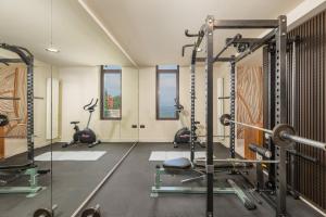 Villa Clara by Villsy - private pool, indoor jacuzzi, outdoor jacuzzi, sauna, gym, playroom