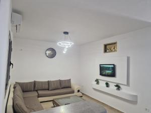 RAS JEBEL APT route de la plage vue sur mer