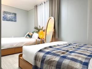 Seongsu Station 3 minutes 6 people Kwangya In front of the salt bread house Yeonmujang-gil 1st floor of a single-family house Free luggage storage