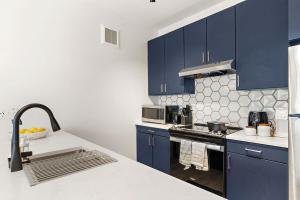 W315 Modern Luxury 1Bd Condo In Downtown Minneapolis, Minutes From Minneapolis Convention Center & US Bank Arena