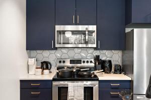 W315 Modern Luxury 1Bd Condo In Downtown Minneapolis, Minutes From Minneapolis Convention Center & US Bank Arena