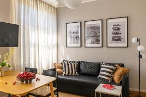 Blackberry Apartment