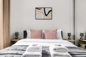 New! Elegant 3BR Flat by Hyde Park, 5 Mins to Tube