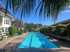 Luxuary 1 Bedroom Apartment Pool and Sea view in Dauin